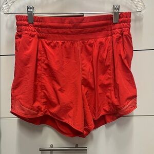 Lululemon hotty hot high rise lined short 4”